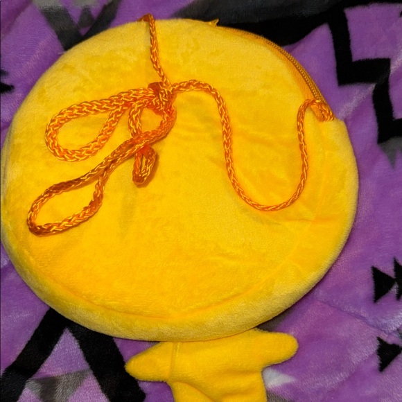 ⭐ 5 for $30 Mix & Match Items.. 
4/Emoji Face Plush Set - Picture 10 of 14